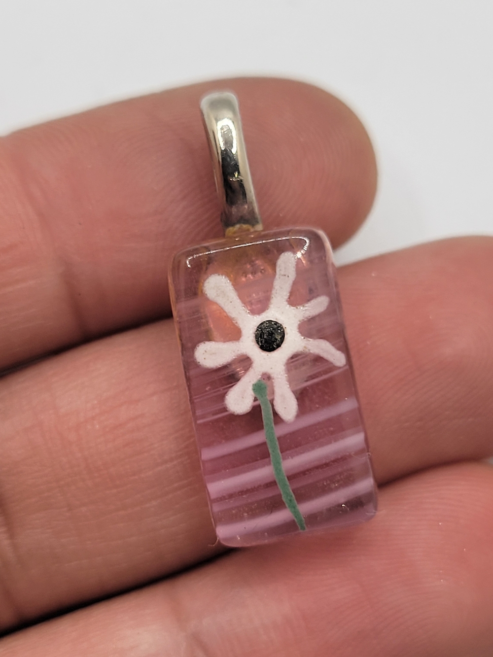 Cute Handmade Pink Glass Daisy Pendant Necklace
